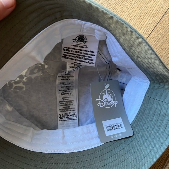 NWT Disney Animal Kingdom Safari Bucket Hat - Picture 2 of 3